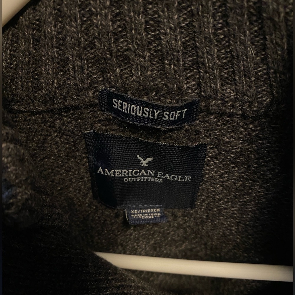 American Eagle Pullover - image 3
